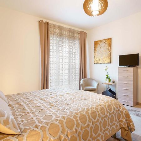 Montellinos Suite Tortora SantʼAntìoco Exteriör bild