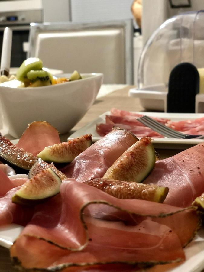 Montellinos Suite Tortora SantʼAntìoco Exteriör bild